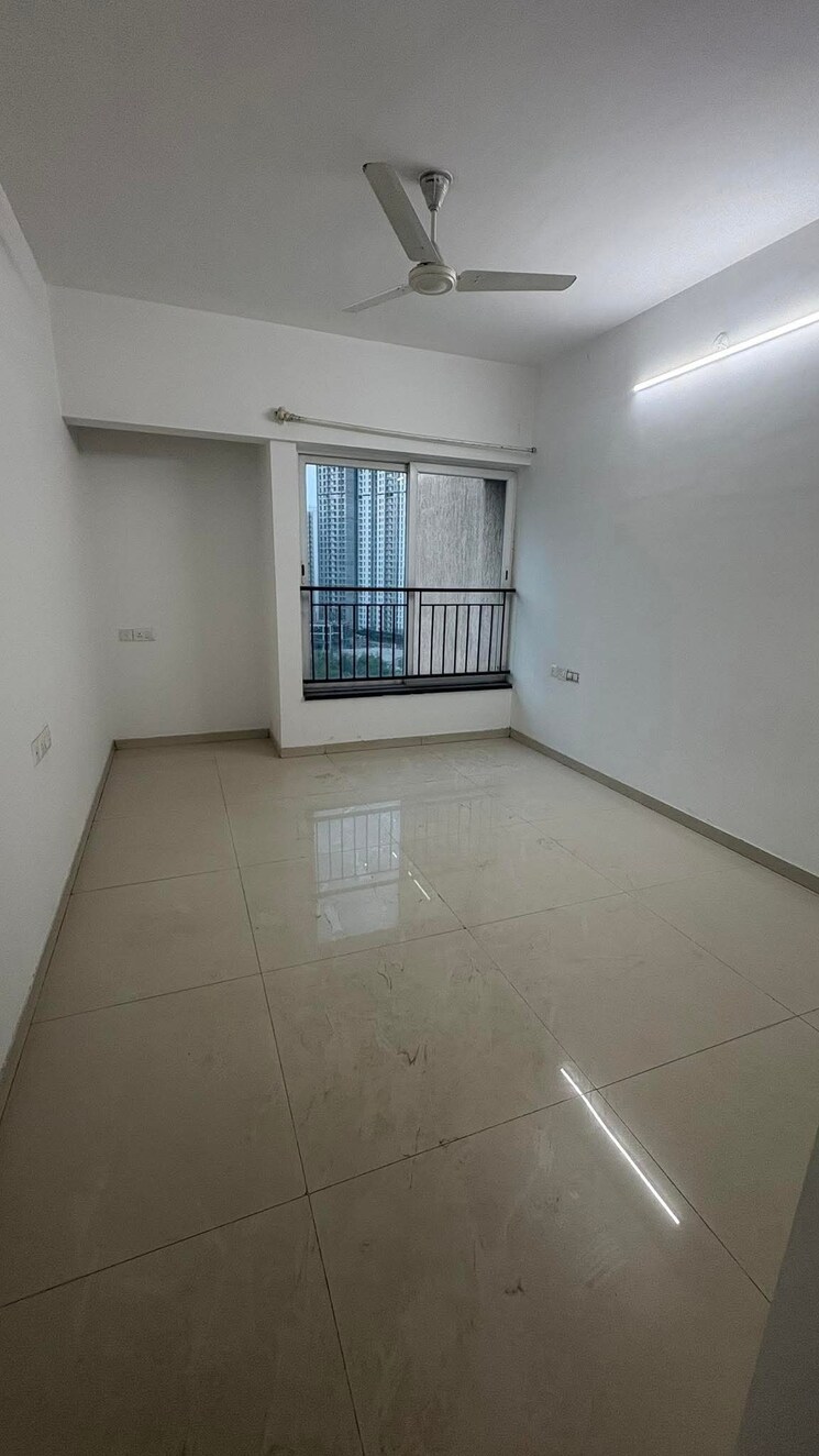 Room, andheri west 3 Bedroom 1200 Sq.Ft. Apartment In Andheri West Mumbai 9073208