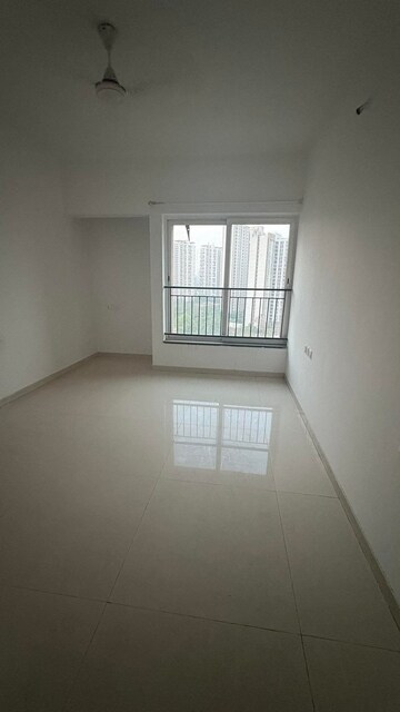 Room in 3 BHK Apartment at Andheri West – for Rent