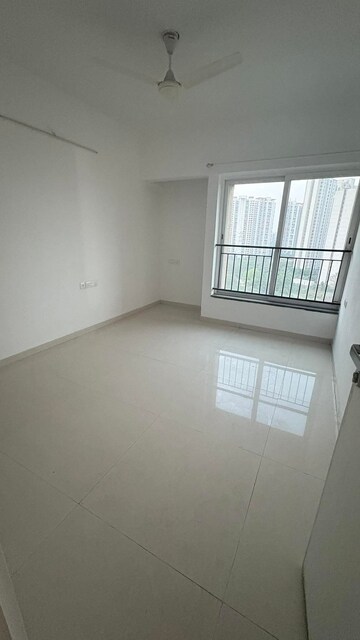 Room in 3 BHK Apartment at Andheri West – for Rent