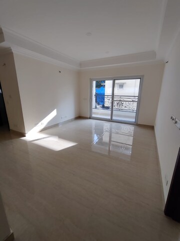 Room in 2 BHK Apartment at Uber Paxina, Jayanagar – for Sale