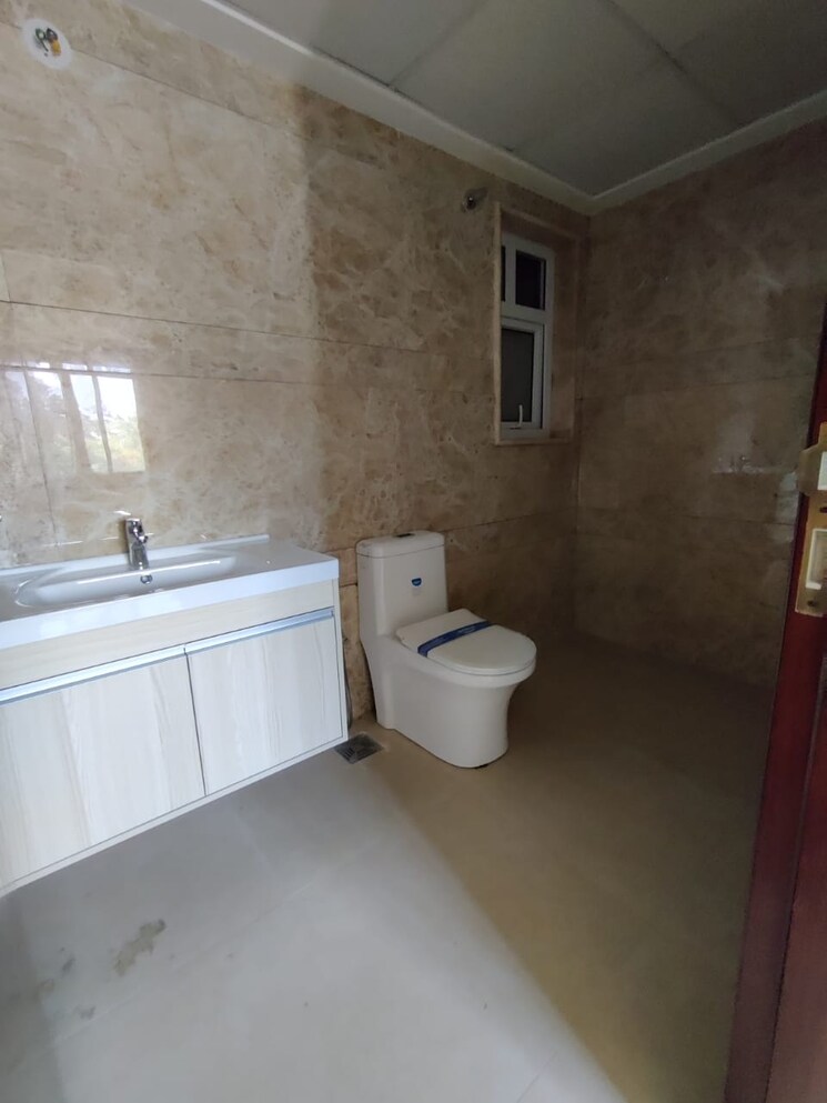 Bathroom, uber-paxina 2 Bedroom 1233 Sq.Ft. Apartment In Jayanagar Bangalore 9073224