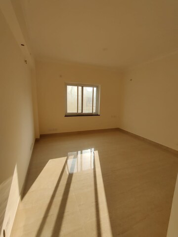 Room in 2 BHK Apartment at Uber Paxina, Jayanagar – for Sale