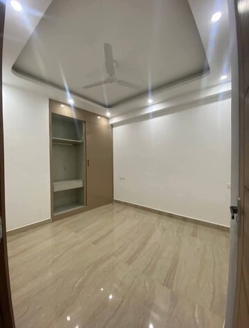 Master Bedroom in 3 BHK Builder Floor at Saket – for Rent