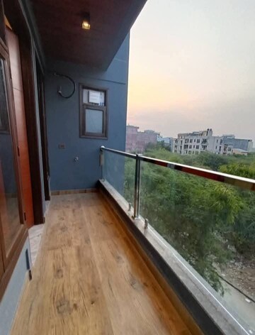 Balcony in 3 BHK Builder Floor at Saket – for Rent