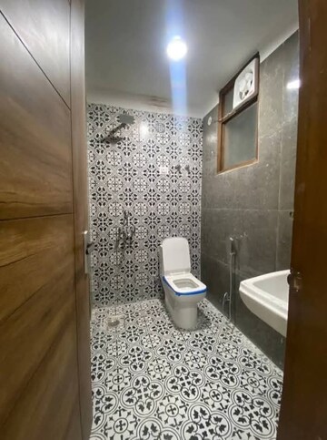 Bathroom in 3 BHK Builder Floor at Saket – for Rent