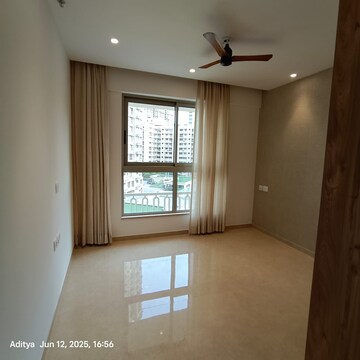 Bedroom in 3 BHK Apartment at Hiranandani Highland, Powai – for Rent