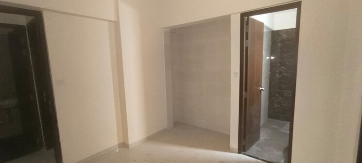 Room, greeshma-residency-ii 2 Bedroom 800 Sq.Ft. Apartment In Eastern Express Highway Thane 9073247