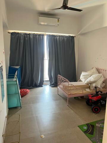 Bedroom in 3 BHK Apartment at Kanakia Silicon Valley, Powai – for Rent