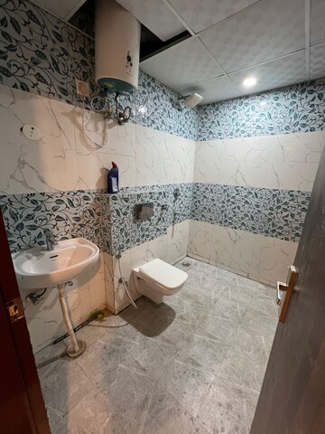 Living Room in 3 BHK Apartment at Ardee City, Sector 52 – for Rent