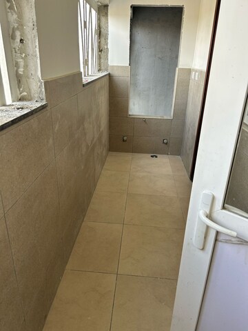 Bathroom in 3.5 BHK Apartment at Avalon Park At The Prestige City, Sarjapur Road – for Sale