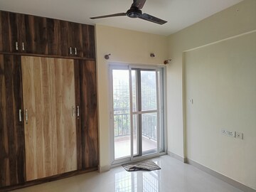 Room in 3 BHK Apartment at Pragna Whistling Woods, Yelahanka New Town – for Rent