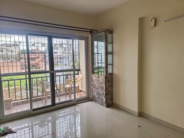 Room in 3 BHK Apartment at Pragna Whistling Woods, Yelahanka New Town – for Rent