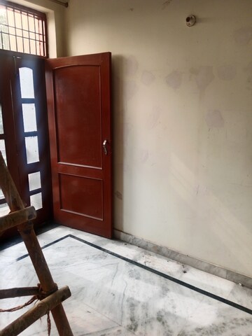 Room in 2 BHK Independent House at Sector 18 – for Rent