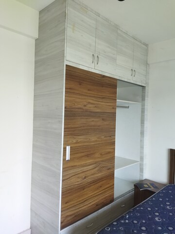 Room in 2 BHK Apartment at Signature Global Orchard Avenue, Sector 93 – for Rent