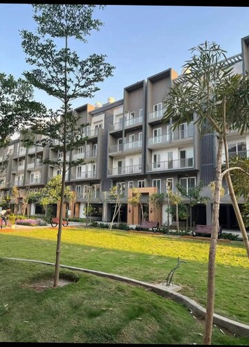3 BHK Apartment – Exterior View View at Smart World Orchard, Sector 61 - for Rent