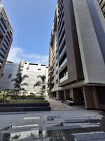 3000 Sq.Ft. Retail Shop in Surat