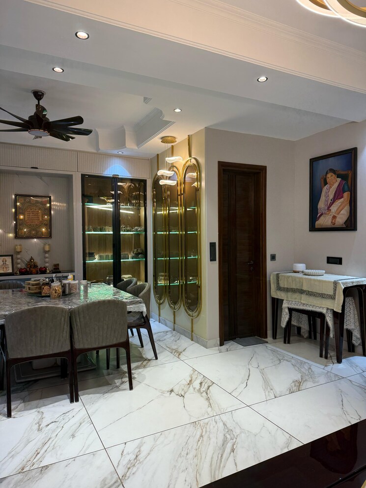 Bedroom, sector 50 6+ Bedroom 250 Sq.Mt. Villa In Sector 50 Noida 9073456