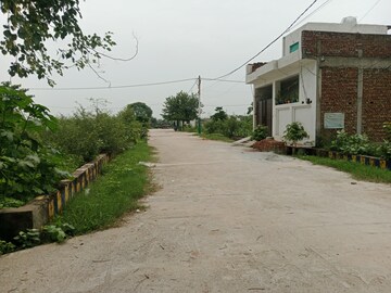  Plot – Exterior View View at Gwalior Road - for Sale