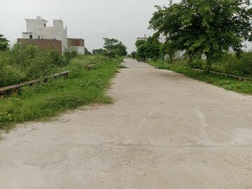 Plot Area in  Plot at Gwalior Road – for Sale