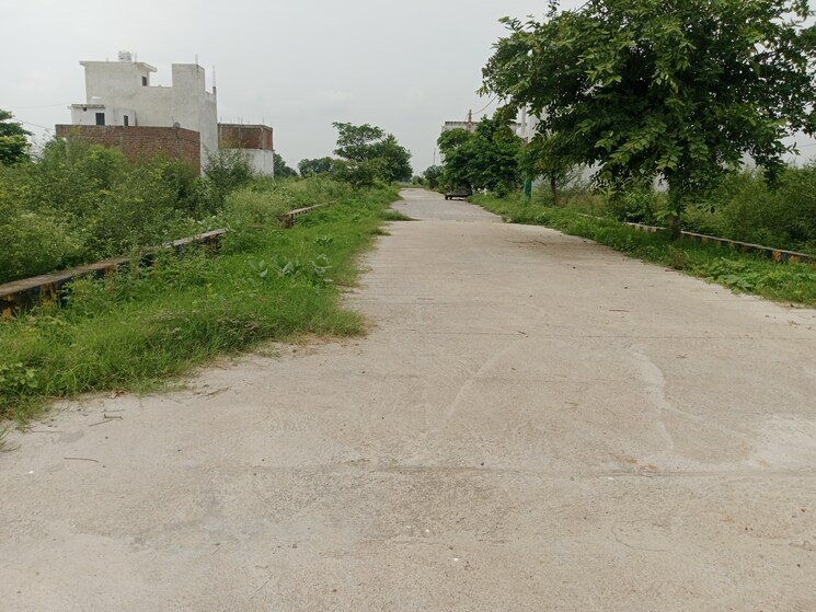 undefined, gwalior road  152 Sq.Yd. Plot In Gwalior Road Agra 9073467