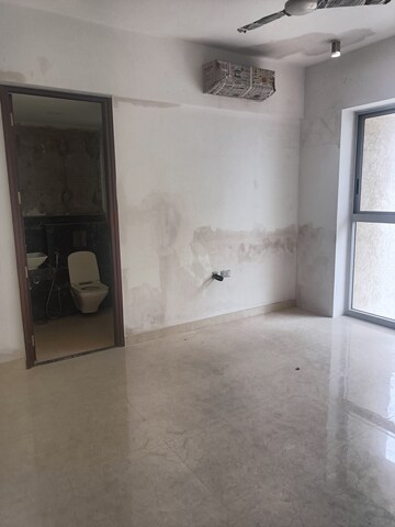 Room in 2 BHK Apartment at Marathon Next Gen Era, Lower Parel – for Sale