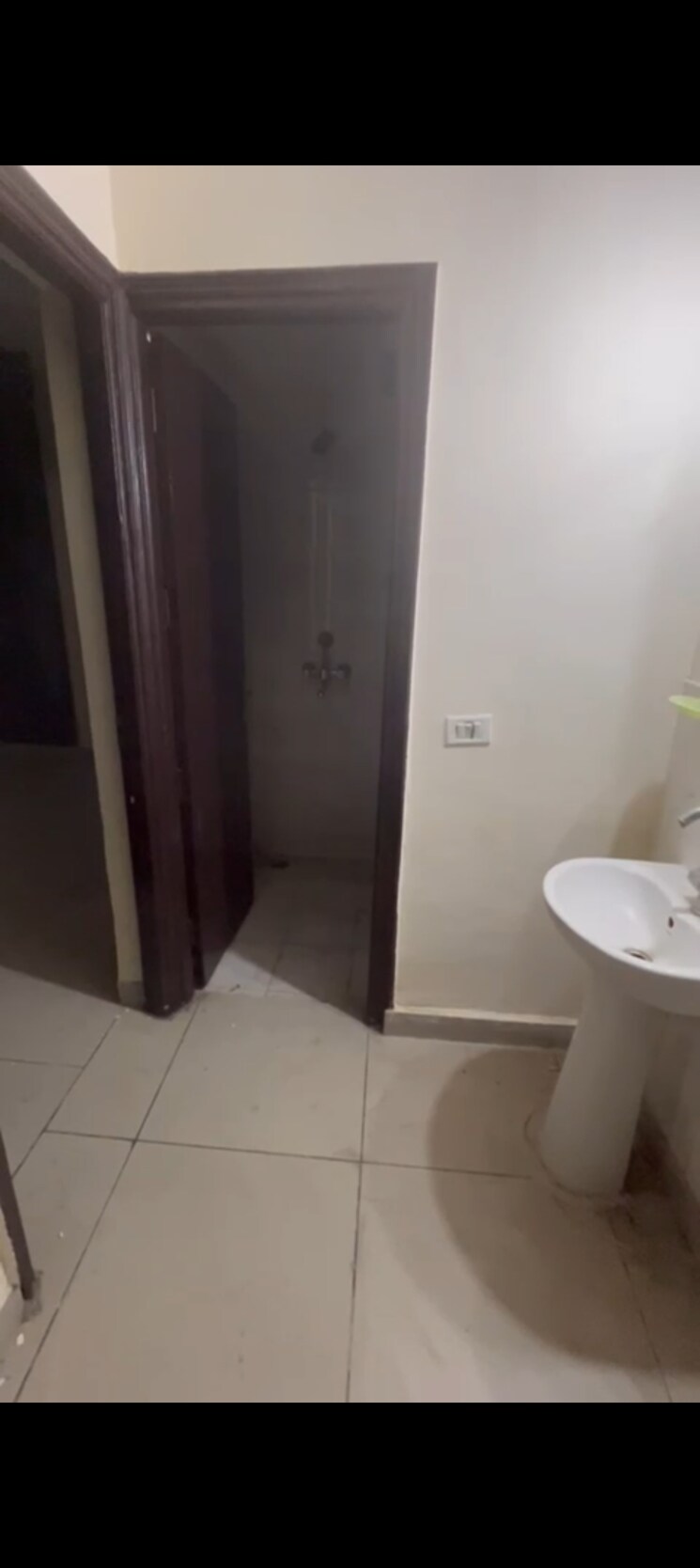 Bathroom, panchsheel-greens 2 Bedroom 775 Sq.Ft. Apartment In Sector 16 Greater Noida Greater Noida 9073488