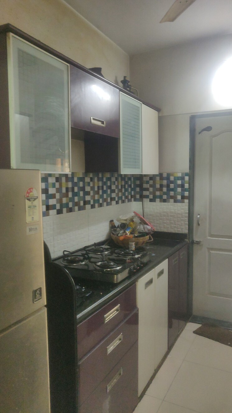Kitchen, everest-world-gardenia 2 Bedroom 620 Sq.Ft. Apartment In Dhokali Thane 9073485