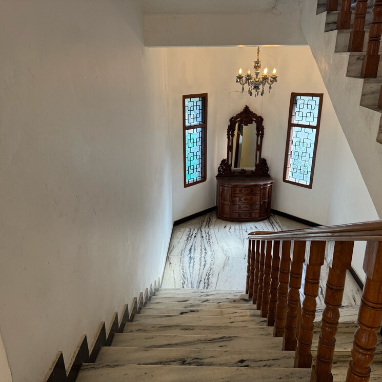  Parking, banjara hills Commercial Shop 9000 Sq.Ft. In Banjara Hills Hyderabad 9073555