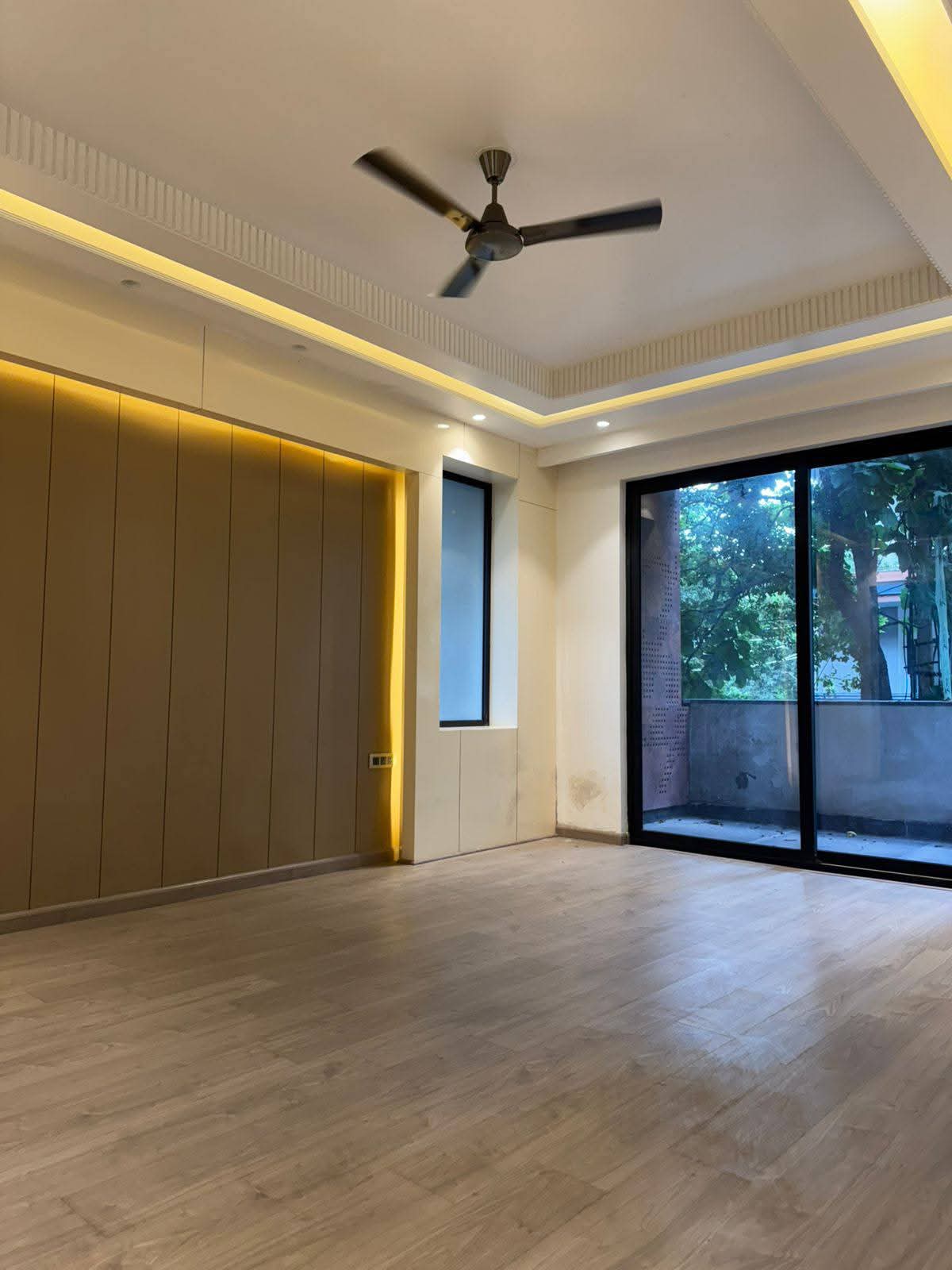 3 BHK + Servant Room 179 Sq.Yd. Apartment in Anant Raj The Estate Residences