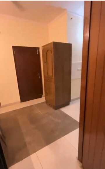 Room in 2 BHK Builder Floor at Huda CGHS, Sector 56 – for Rent