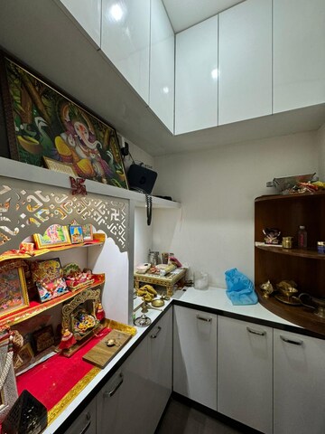 Furnished Amenities in 3 BHK Apartment at Lodha Splendora, Ghodbunder Road – for Rent