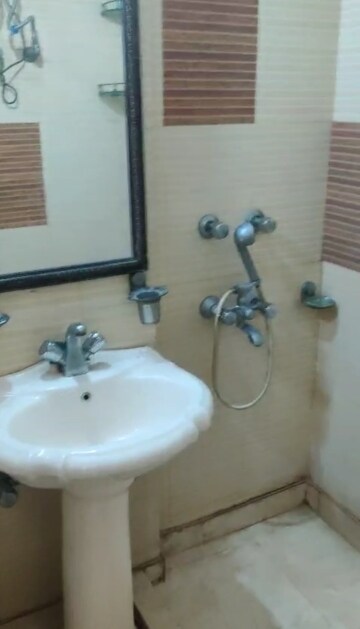 Bathroom in 2 BHK Builder Floor at New Rajinder Nagar – for Rent