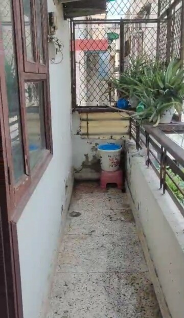Balcony in 2 BHK Builder Floor at New Rajinder Nagar – for Rent