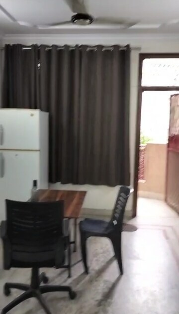 Living Room in 2 BHK Builder Floor at New Rajinder Nagar – for Rent