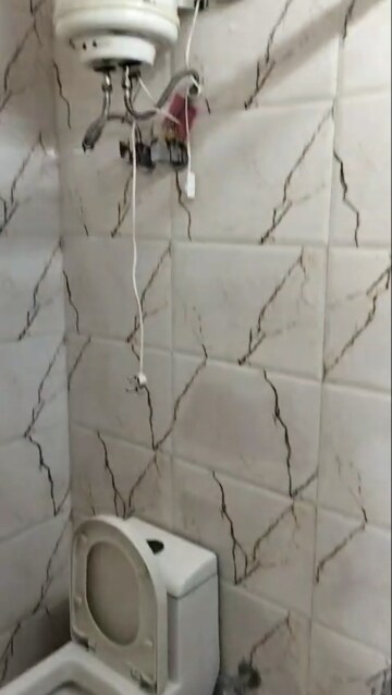 Bathroom in 2 BHK Builder Floor at New Rajinder Nagar – for Rent