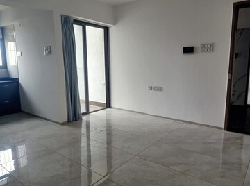 Room in 2 BHK Apartment at Tirupati Shridhi, Dhanori – for Rent