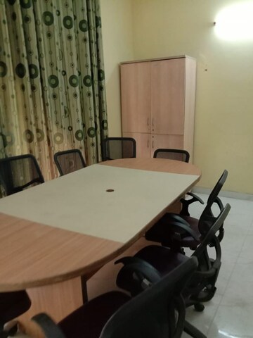 Team Area in  Office Space in IT/SEZ at Sector 58 – for Rent