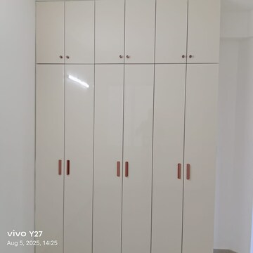 Furnished Amenities in 2.5 BHK Apartment at Pyramid Urban Homes 2, Sector 86 – for Rent