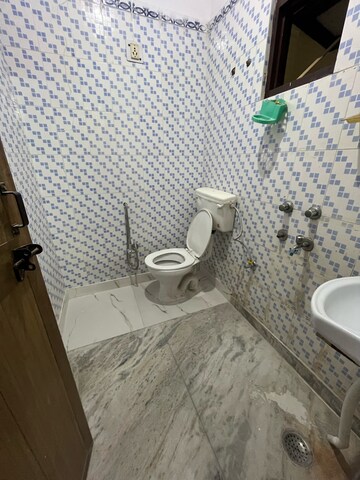 Bathroom in 2 BHK Builder Floor at Saket – for Rent