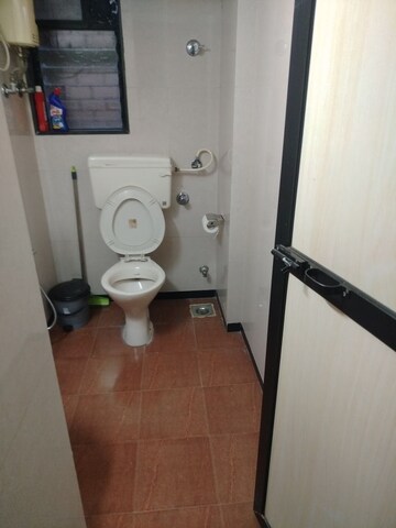 Bathroom in 1 BHK Apartment at Mistry Complex, Andheri East – for Rent