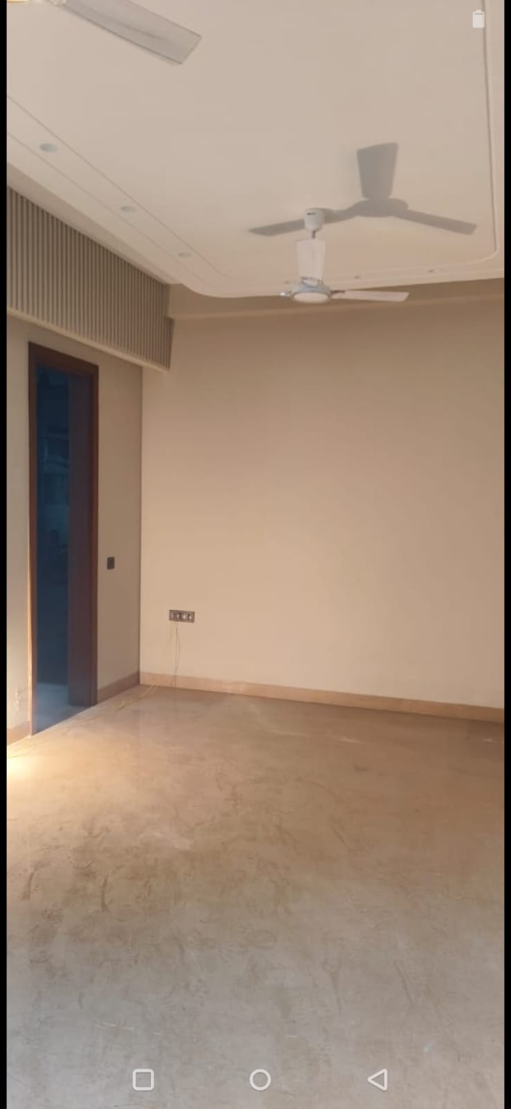 3 BHK + Servant Room Apartment For Rent in Defence Colony