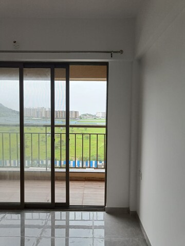 Room in 2 BHK Apartment at Goel Ganga Newtown Phase 2, Dhanori – for Rent