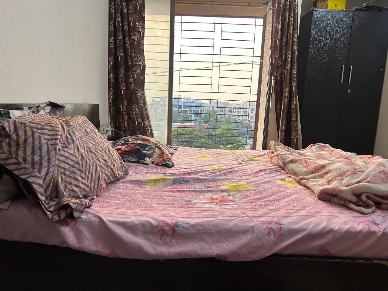 1 BHK Apartment For Rent in Omkar Building Goregaon East
