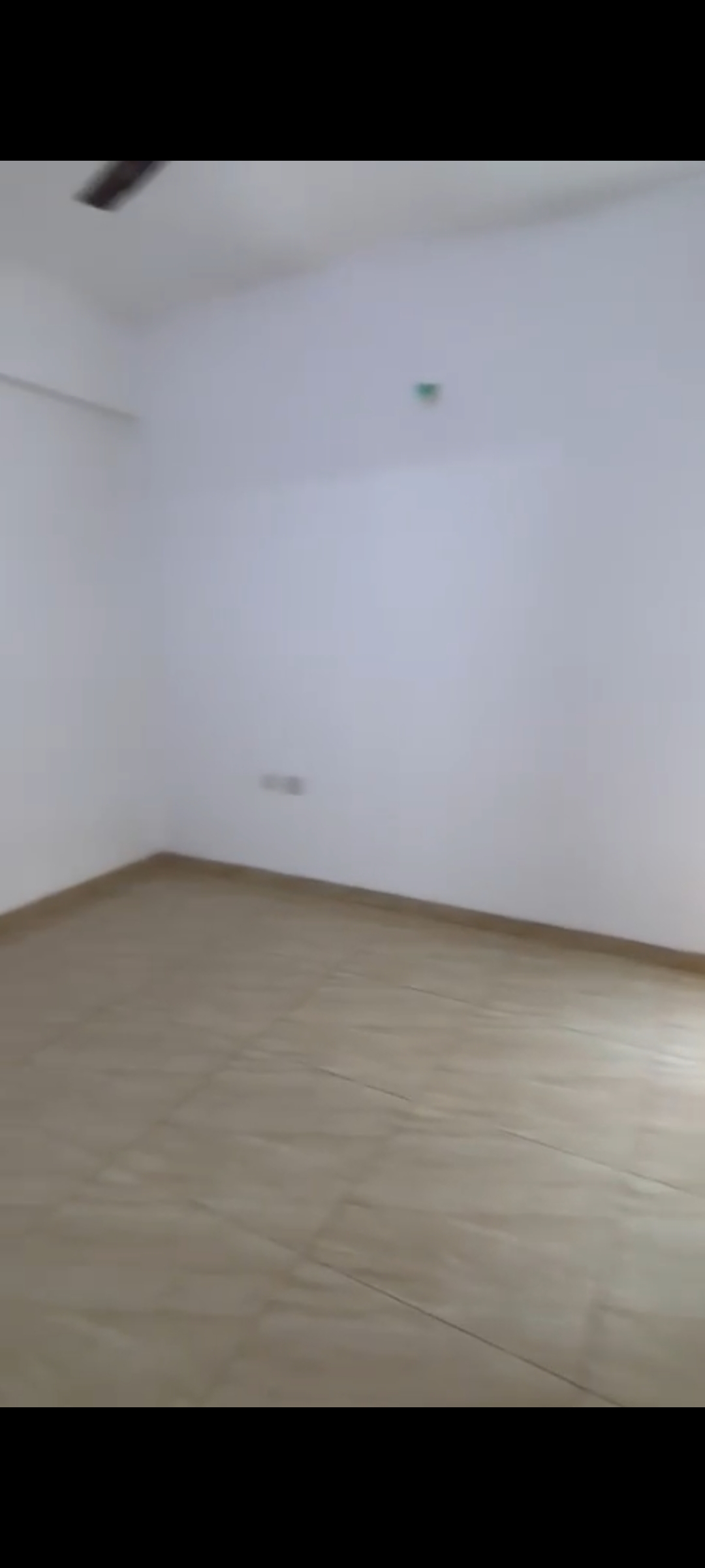 2 BHK + Pooja Room Apartment For Sale in Gaur City-2