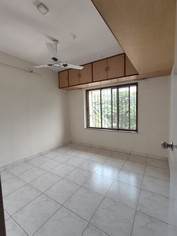 Room in 2 BHK Apartment at Millennium Park, Andheri East – for Rent