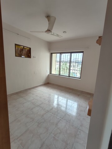 Room in 2 BHK Apartment at Millennium Park, Andheri East – for Rent