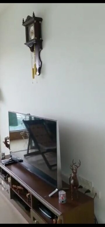 Furnished Amenities in 3 BHK Apartment at Vasant Valley Ivy Tower, Malad East – for Rent
