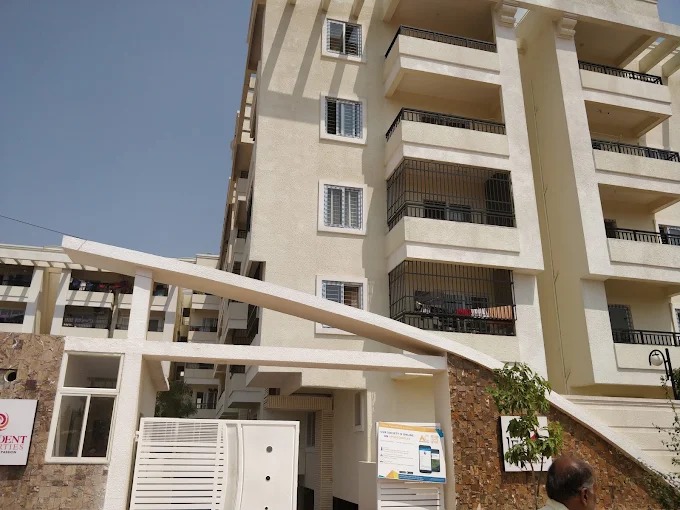 3 BHK + Pooja Room Apartment For Sale in President Leon