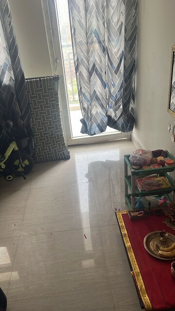 Living Room in 3 BHK Apartment at Mapsko Paradise, Sector 83 – for Rent