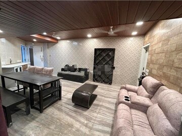 1 BHK Apartment For Sale in Ganga Bhavan, Versova